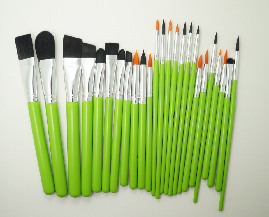 Perfect your paintings with the best acrylic paint brushes - Gathered